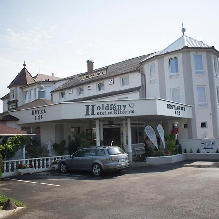 Holdfeny Hotel Forro Exteriér fotografie